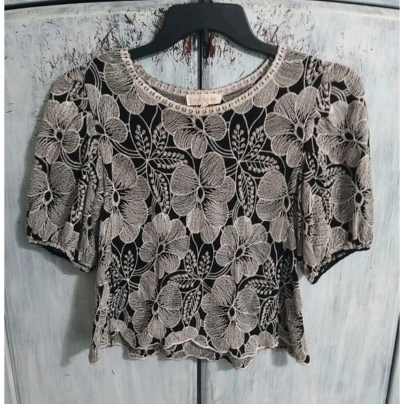 Solitaire Puff Sleeve Anthropologie Embroidered Top Medium - Picture 1 of 10